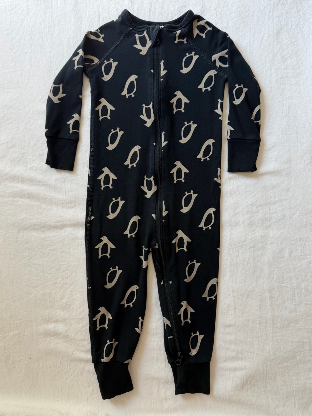 Hanna Andersson HannaSoft Penguin Modal Sleeper Pajamas 12-18M